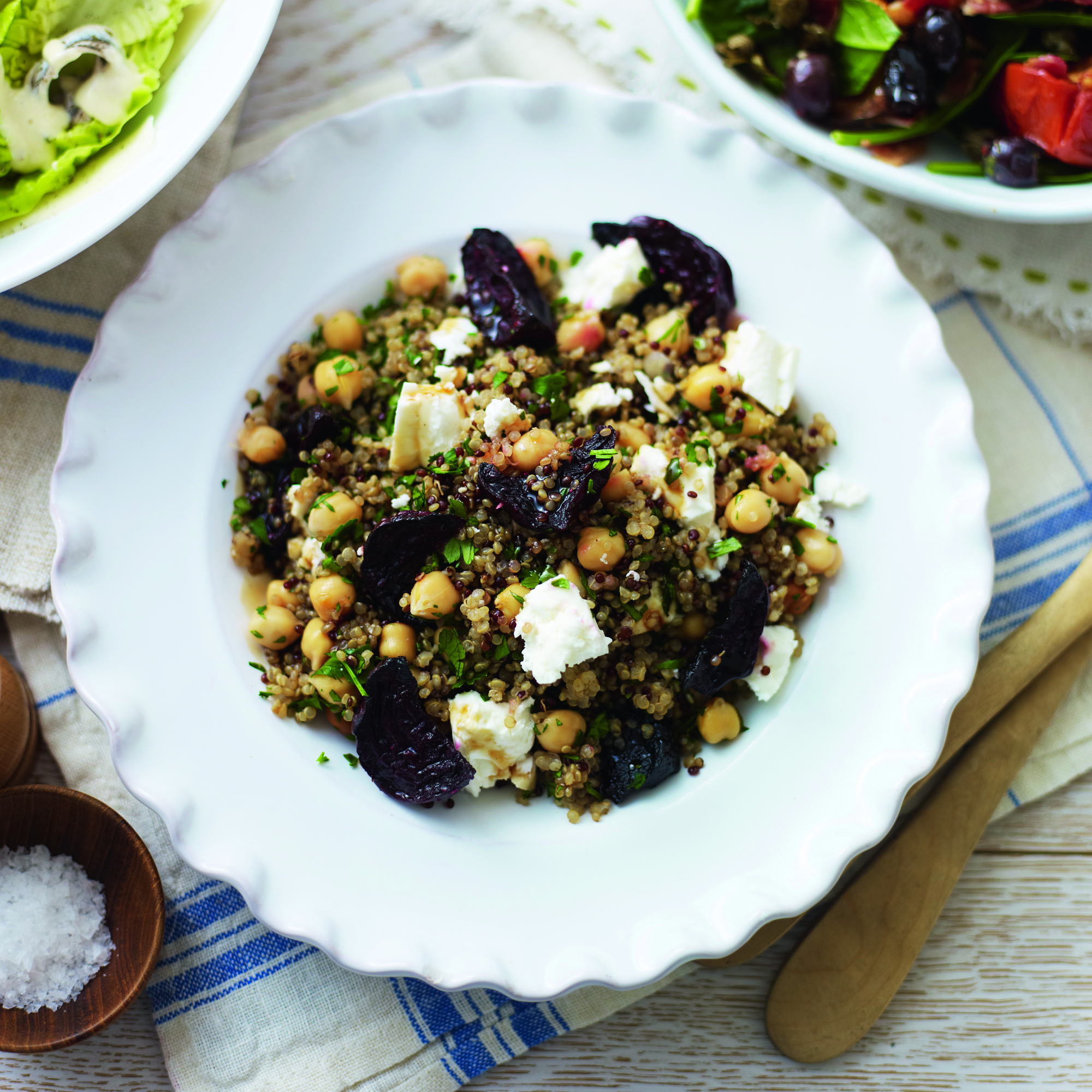 beetroot, quinoa and chickpea salad recipe