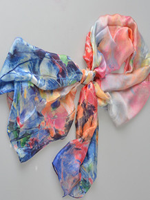 Silky-scarf