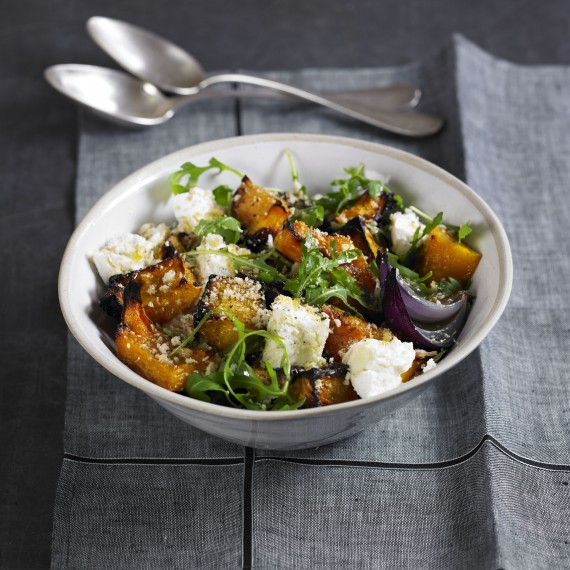 Roasted squash and goats' cheese with breadcrumbs recipe