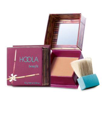Bronze makeup: Benefit Hoola mini