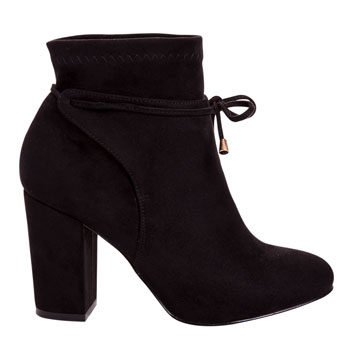 tie up ankle boot 
