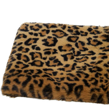 leopard print faux fur 