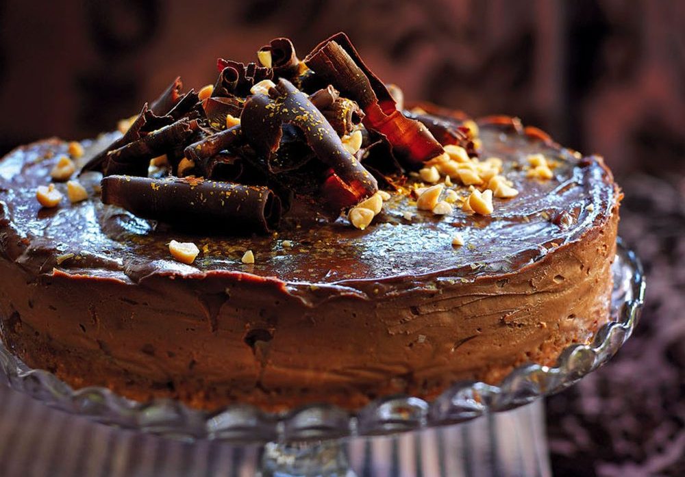 Chocolate And Salted Peanut Cheesecake Recipe