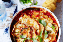 Frying pan beef & spinach lasagne