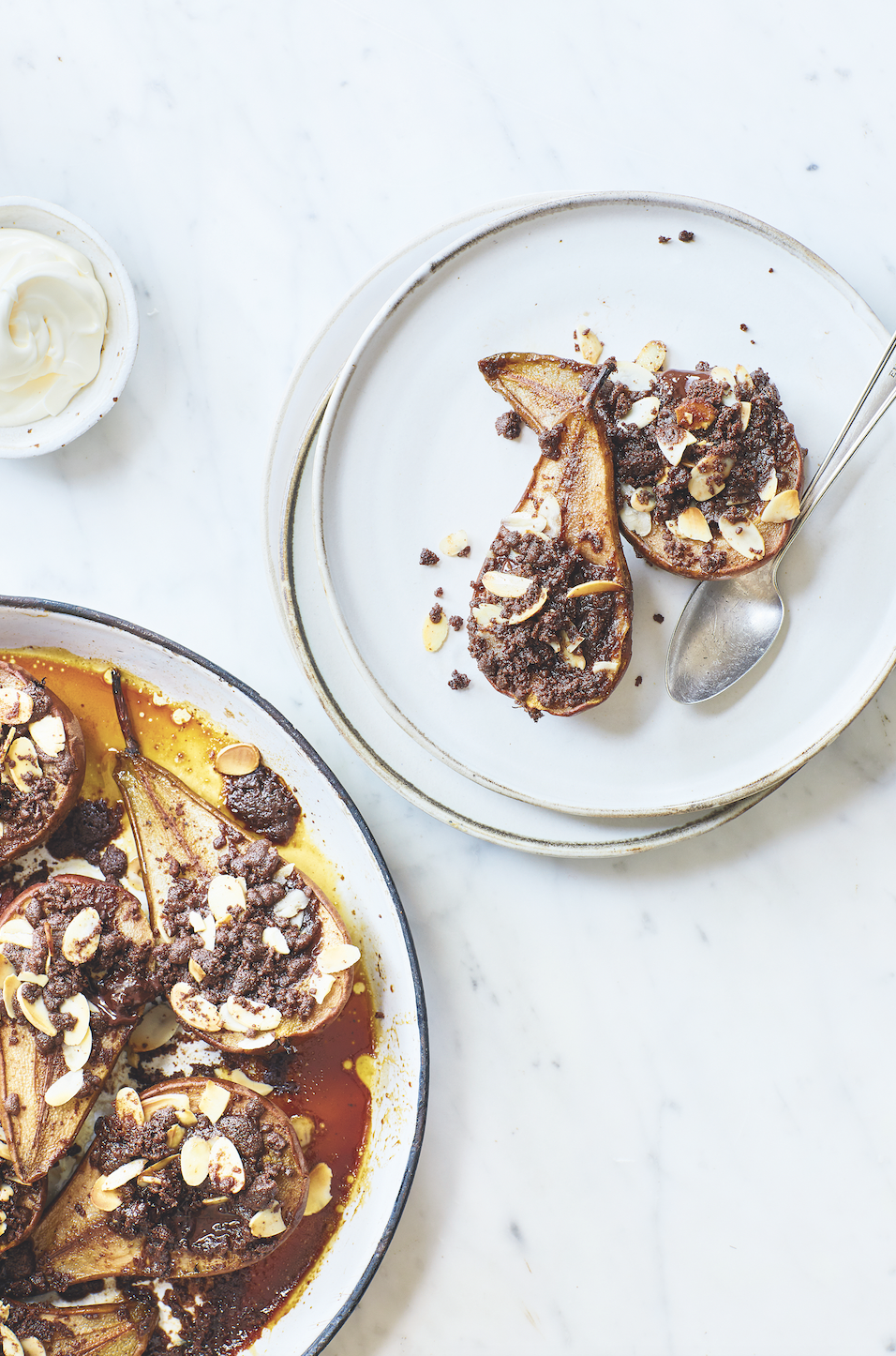 Baked pears with chocolate, orange & almond streusel