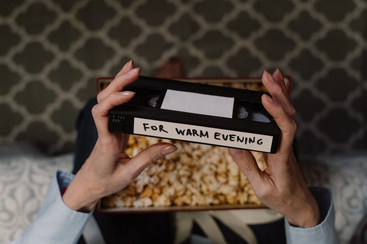 Christmas movie marathon, anyone? Here’s 5 films to get you started