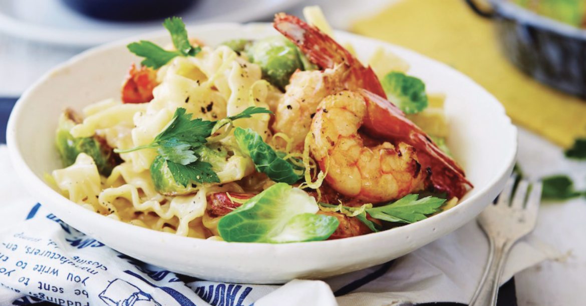Creamy chilli & garlic prawn fettuccine recipe