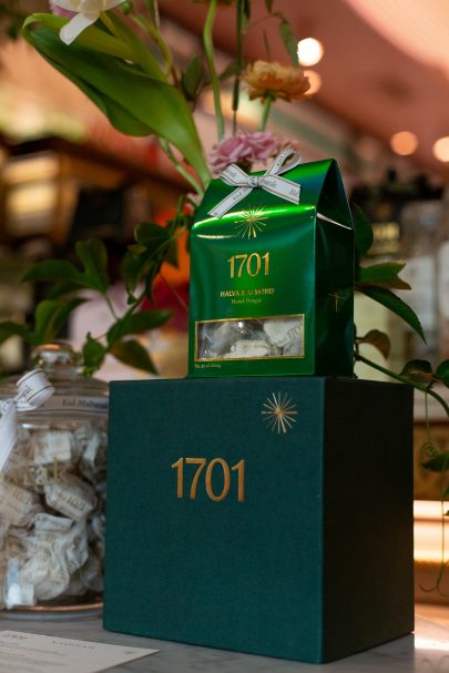 naqiyah mayat 1701 eid nougat