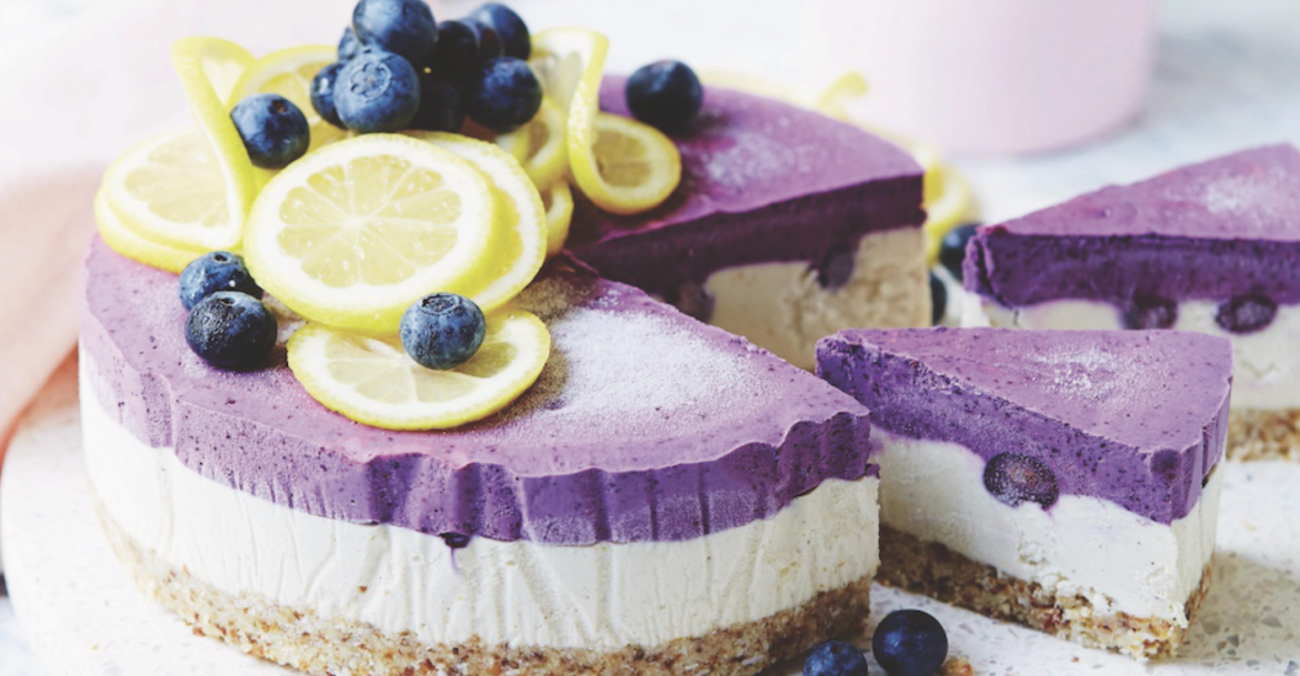 Your next favourite treat: Raw lemon & blueberry ‘cheesecake’
