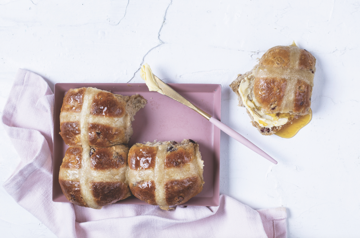 Siba Mtongana’s easy hot-cross buns