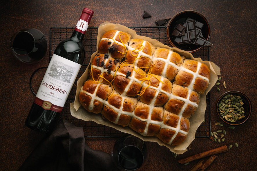 Ilse van der Merwe’s Hot Cross Buns with Cardamom & Chocolate