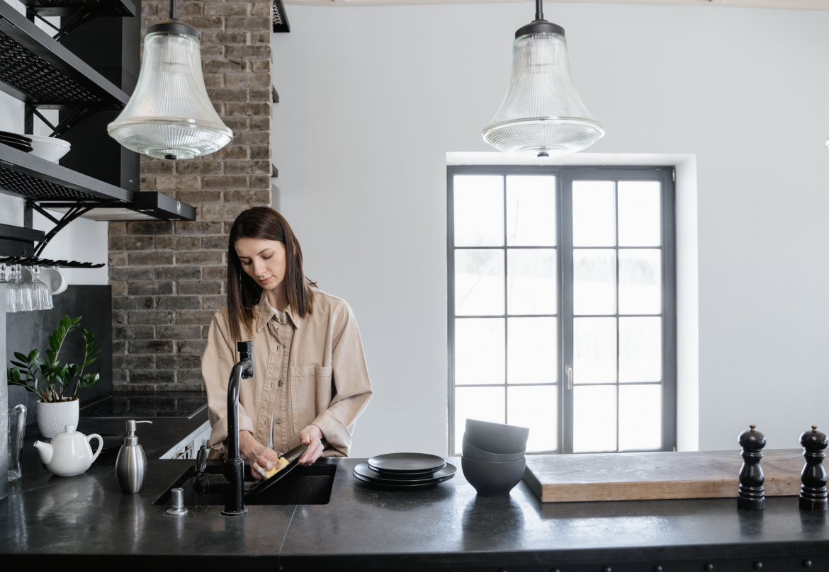 Simple household life hacks that will save you time and money