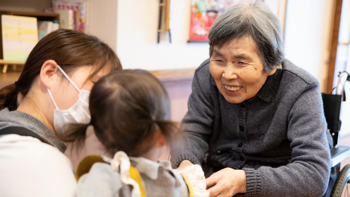A nursing home in Japan ‘hires’ babies to lift the elderly’s spirits