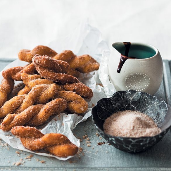 Vetkoek-twists-with-chocolate-coffee-dipping-sauce-1