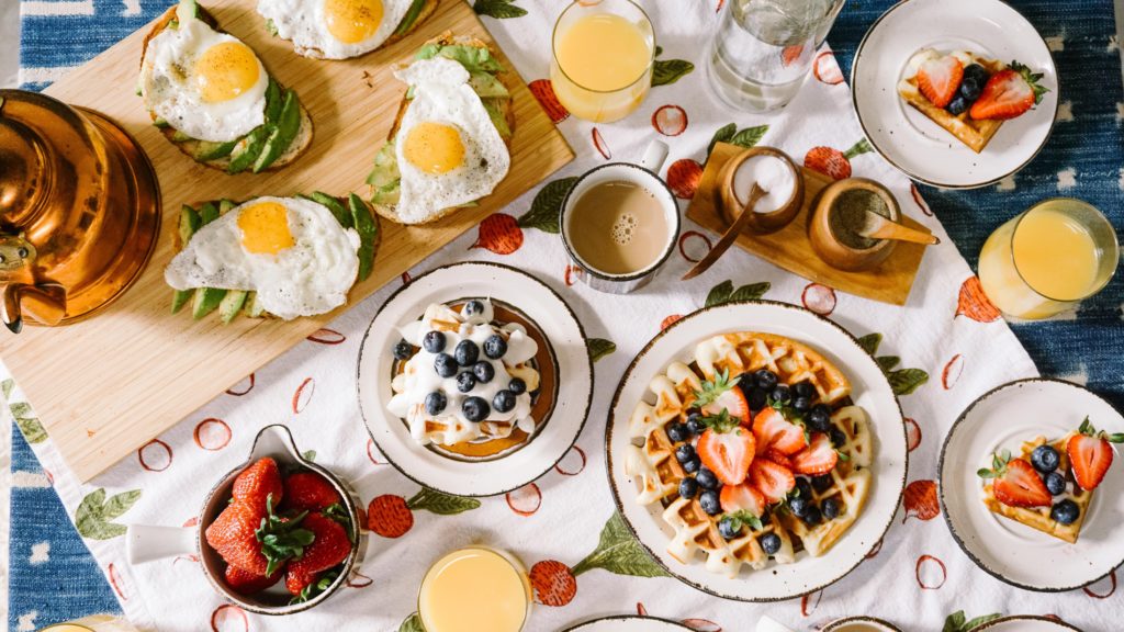 5 Easy breakfast recipes to start your day happily