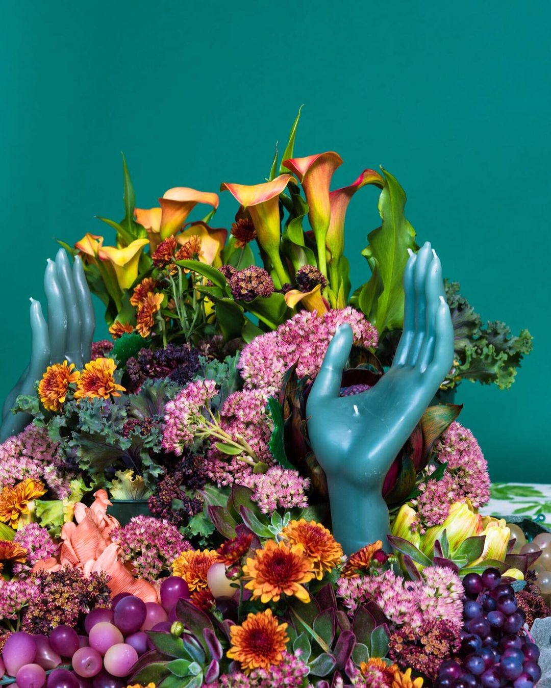 Ornate statue candles and where to buy them locally