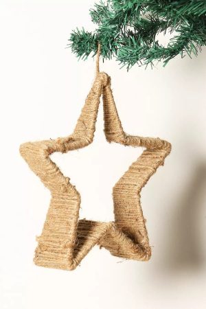 sustainable minimalist Christmas