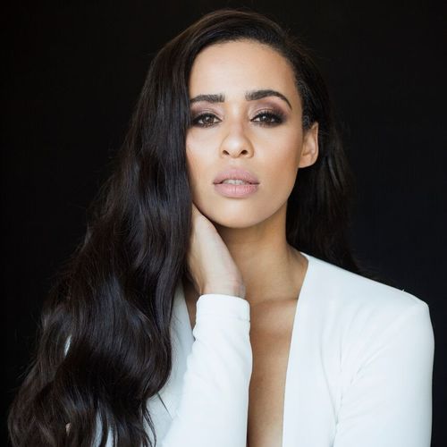 Actress Nicole Bessick sheds light on her career, business-life and exciting NGO