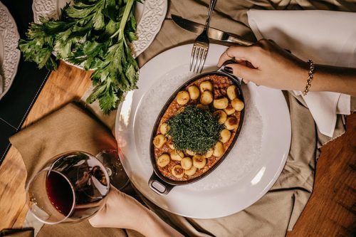 Quick and easy romantic meals to whip up in a heartbeat