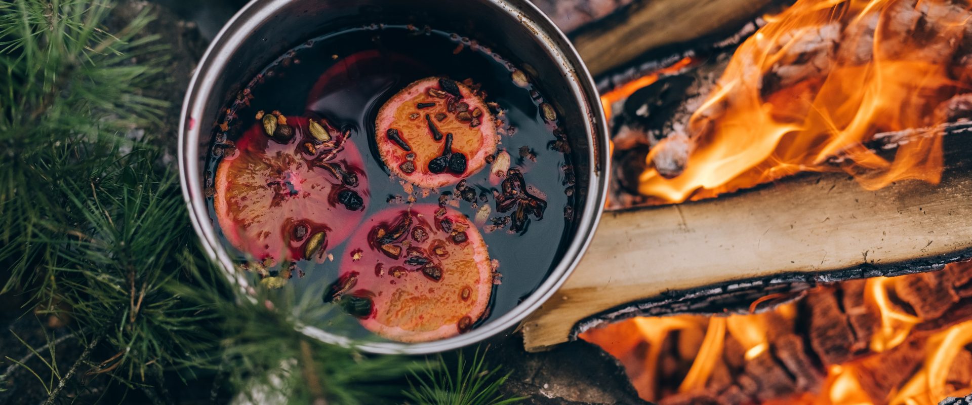 a pot of mulled wine