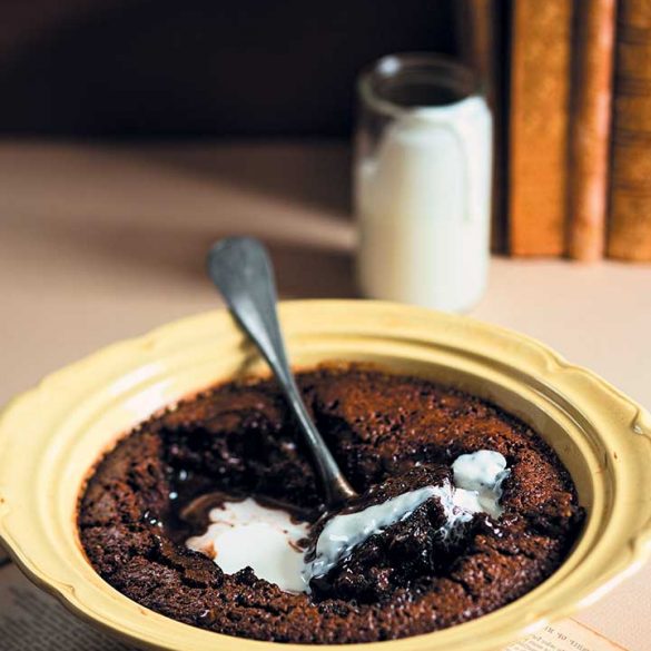Coffee-and-chocolate-self-saucing-pudding