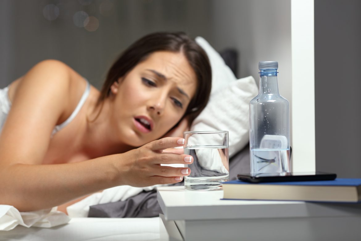 The mystery of the middle of the night thirst – 5 reasons why