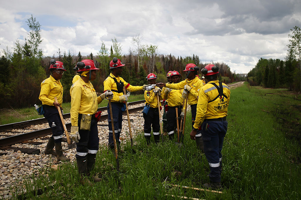 400 of SA’s firefighters are in Canada combatting forest fires