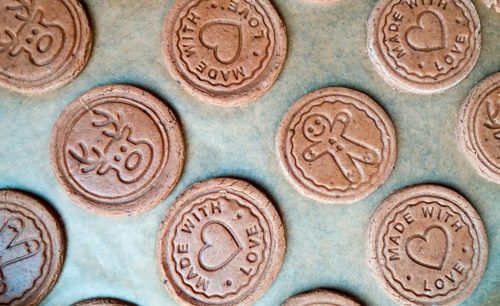 Stamped cookies to keep the kids busy during school holidays