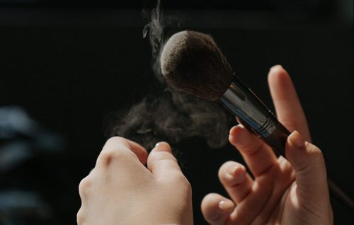 Reapply with ease – the power of powdered SPF