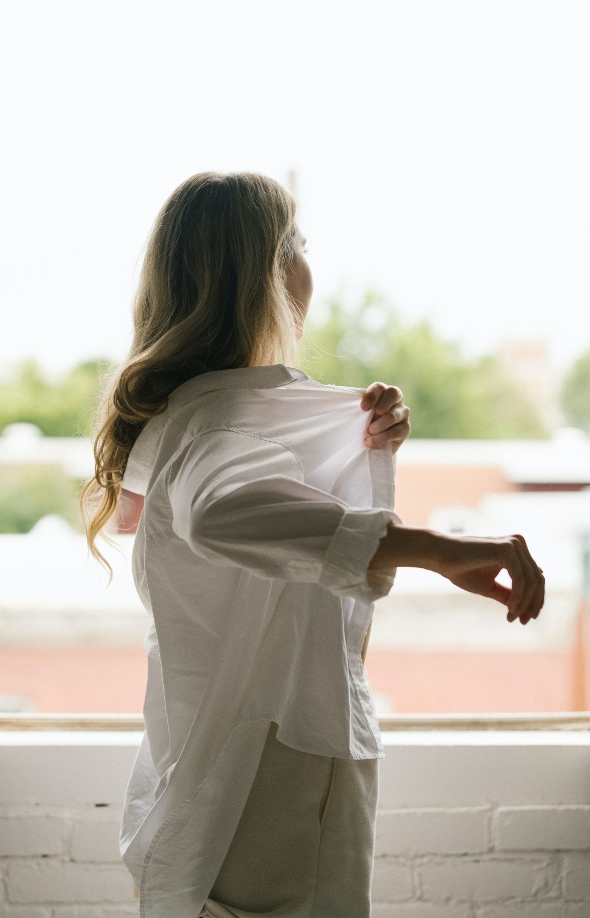 HACKS: 7 ways to avoid static when you’re getting dressed
