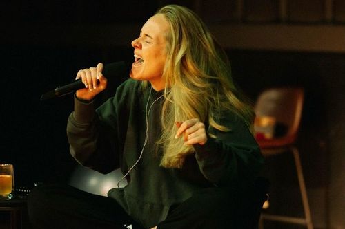 Adele collapses on stage in Las Vegas due to sciatica flare up