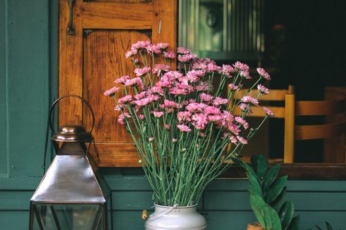 Welcome Spring into your home with these 5 tips