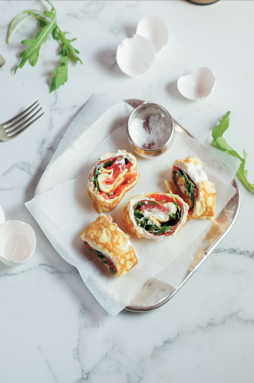 Omelette roll with smoked salmon