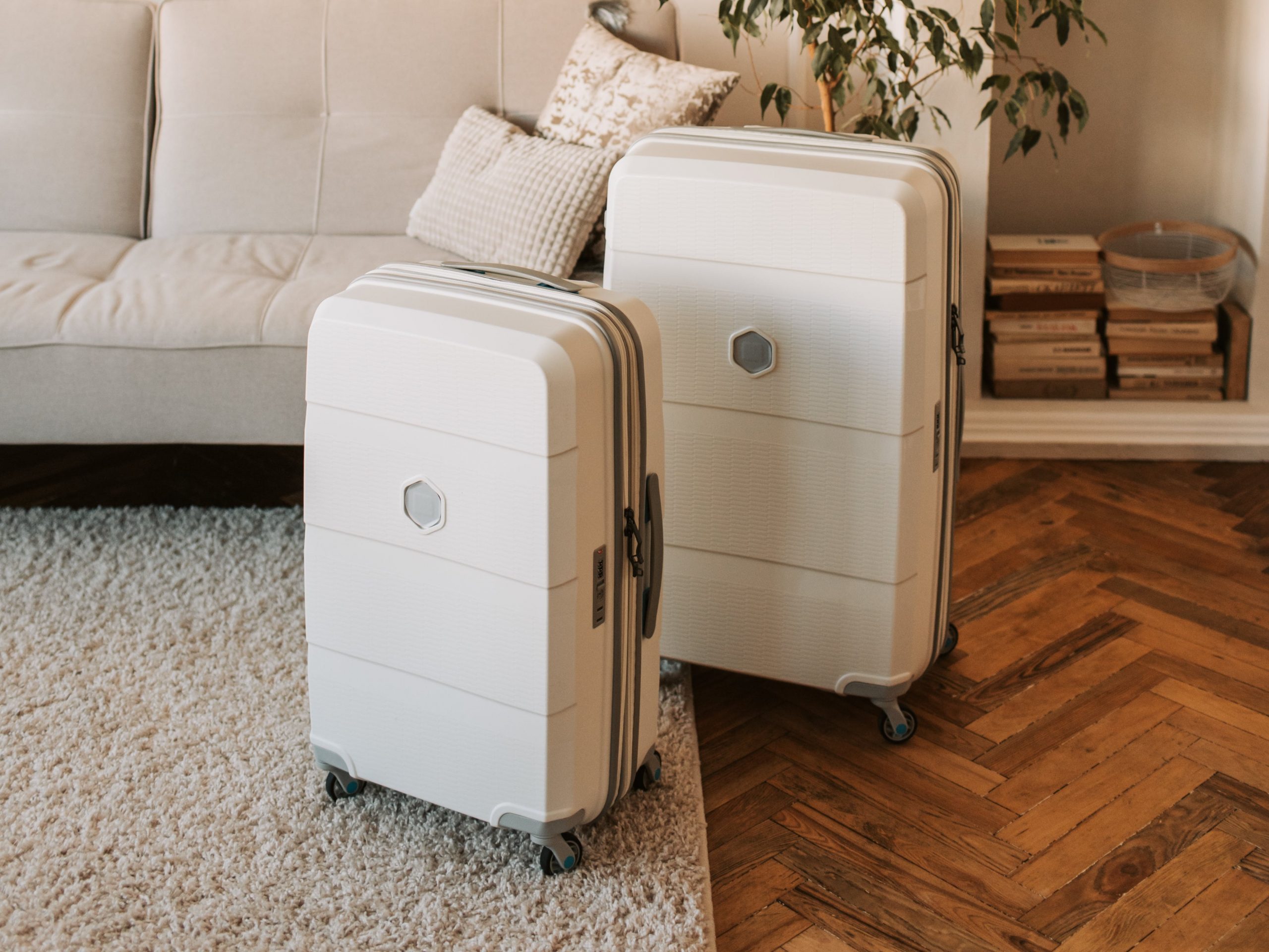 10 helpful luggage hacks you need to know ahead of the holidays