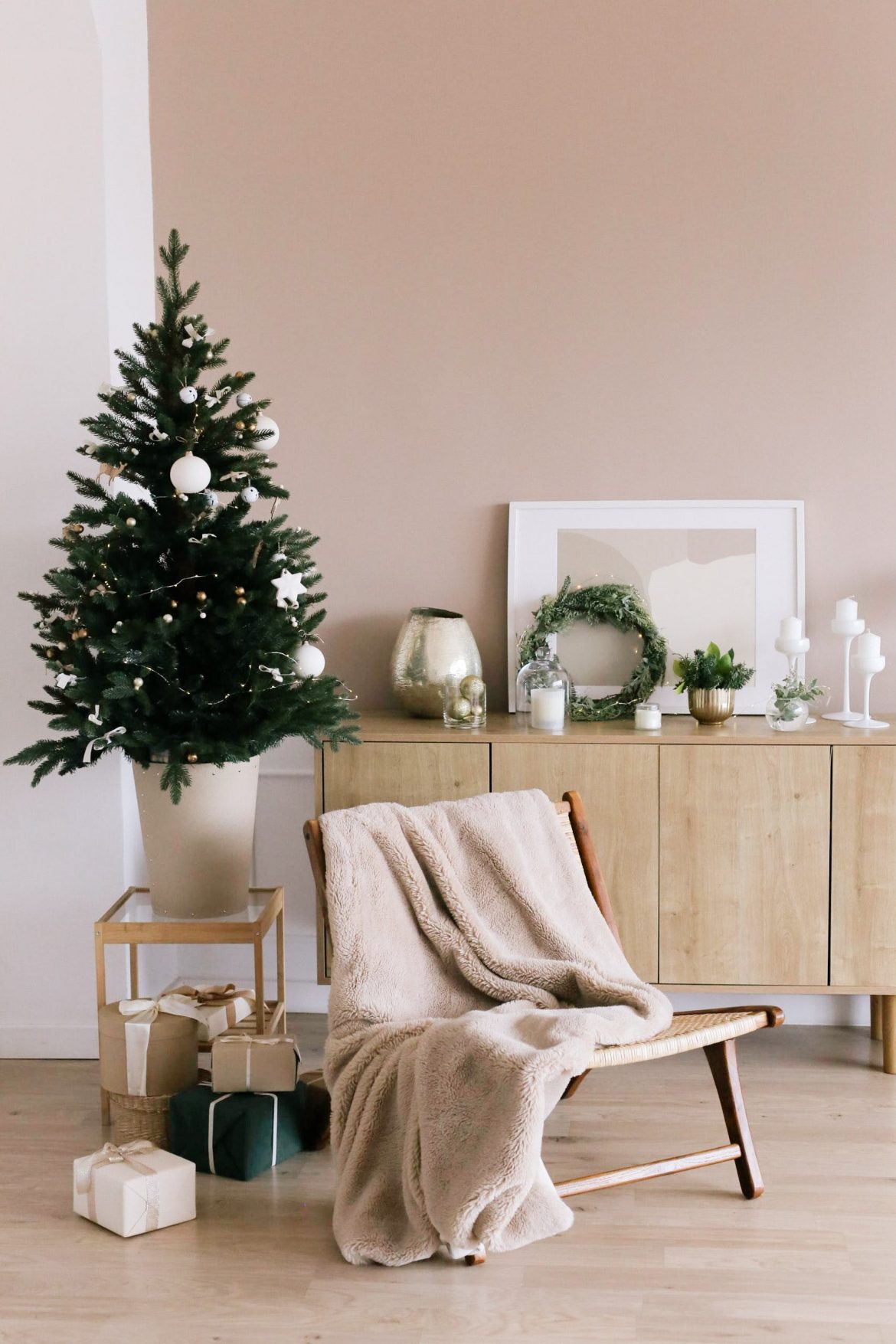 Minimalist Christmas décor ideas you need to try!