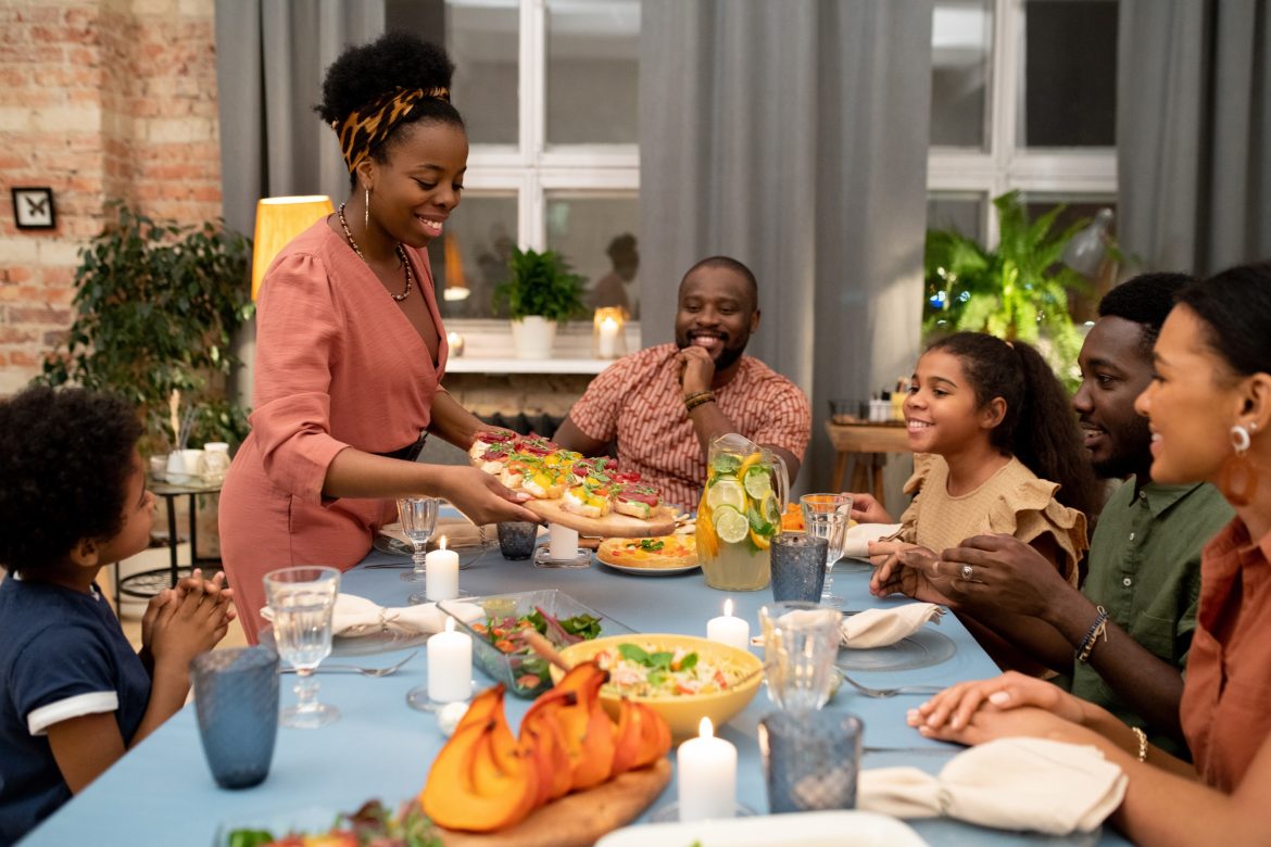 Have a healthy holiday with these pro tips by 4 dieticians