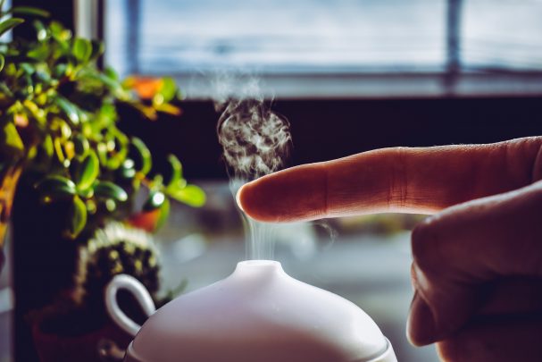 How to make your home smell amazing 