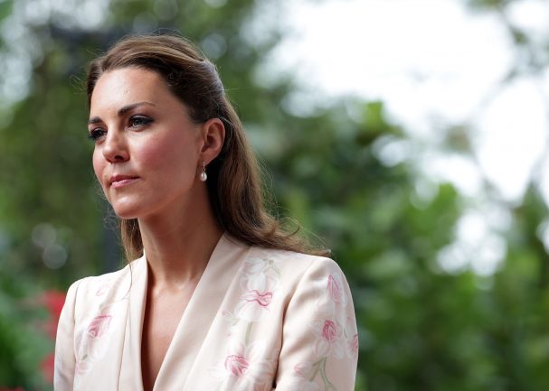 SINGAPORE - SEPTEMBER 11: Catherine, Duchess of Cambridge visits Singapore Botanical Gardens on day 1 of a Diamond Jubilee tour on September 11, 2012 in Singapore. Prince William, Duke of Cambridge and Catherine, Duchess of Cambridge are on a Diamond Jubilee Tour of the Far East taking in Singapore, Malaysia, the Solomon Islands and the tiny Pacific Island of Tuvalu. (Photo by Nicky Loh/Getty Images)