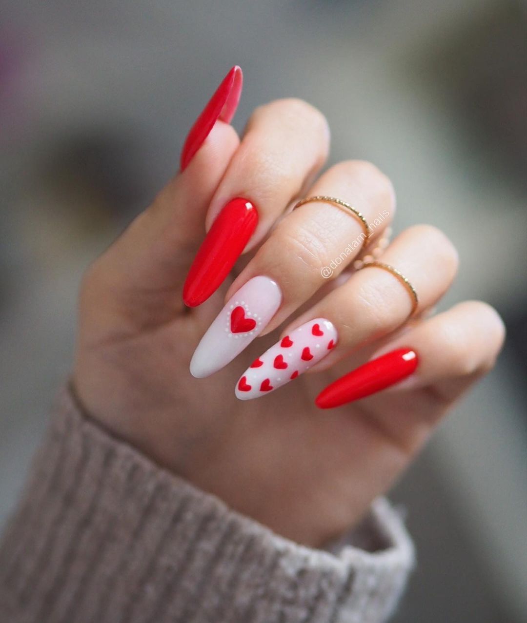 Romantic February Nail Ideas