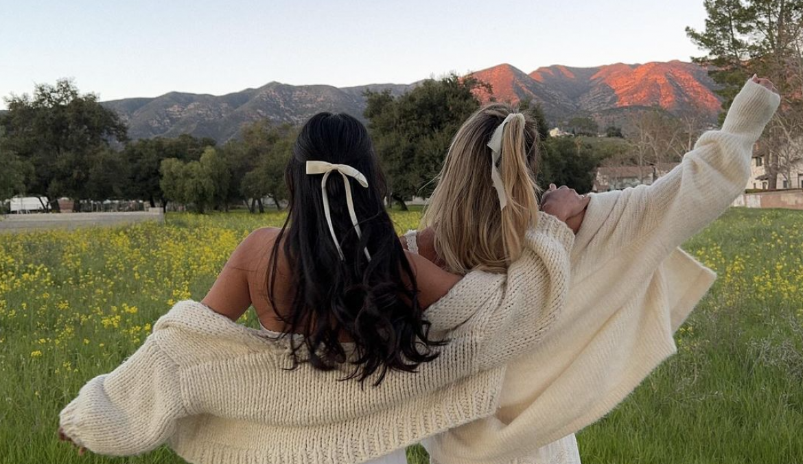 How to style the ‘girlcore’ fashion trend with bows