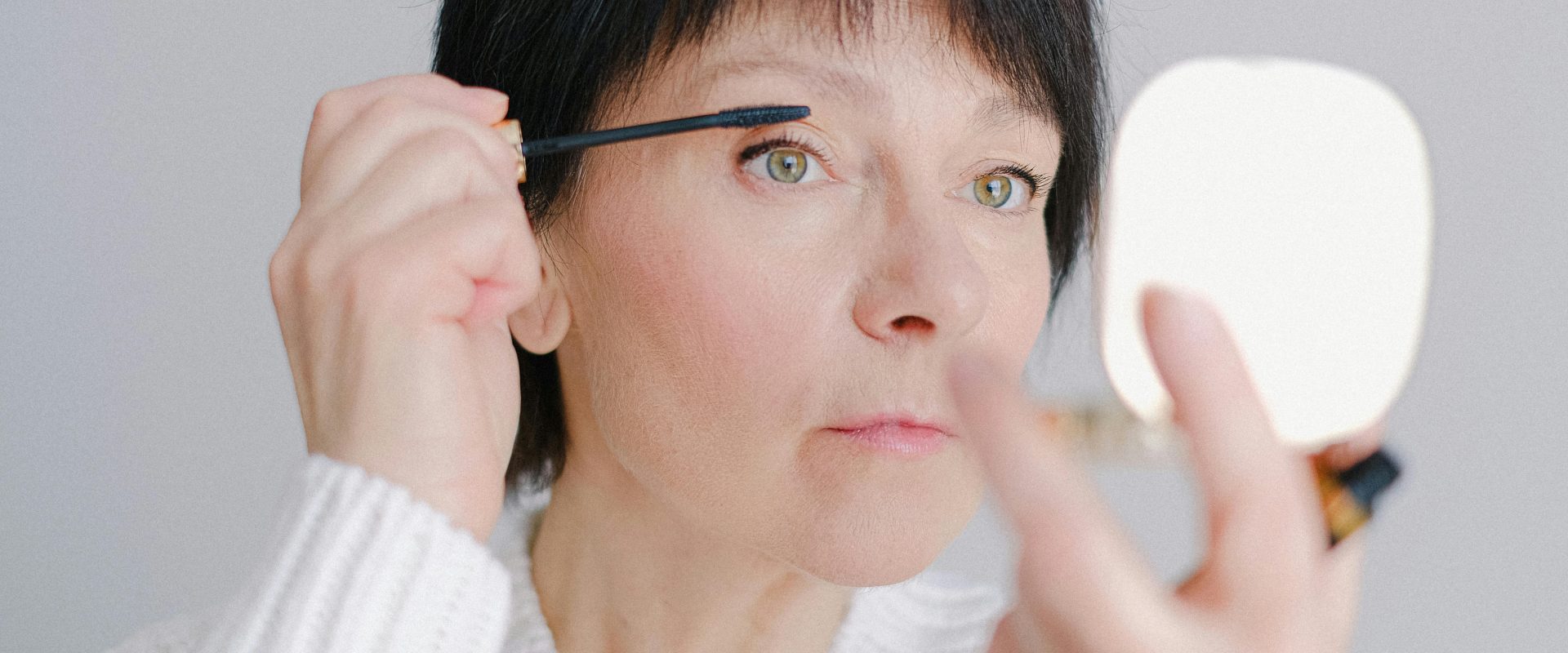 Makeup tips for older women