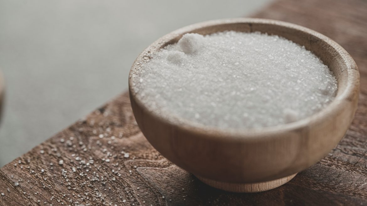 5 alternatives to reduce your salt intake