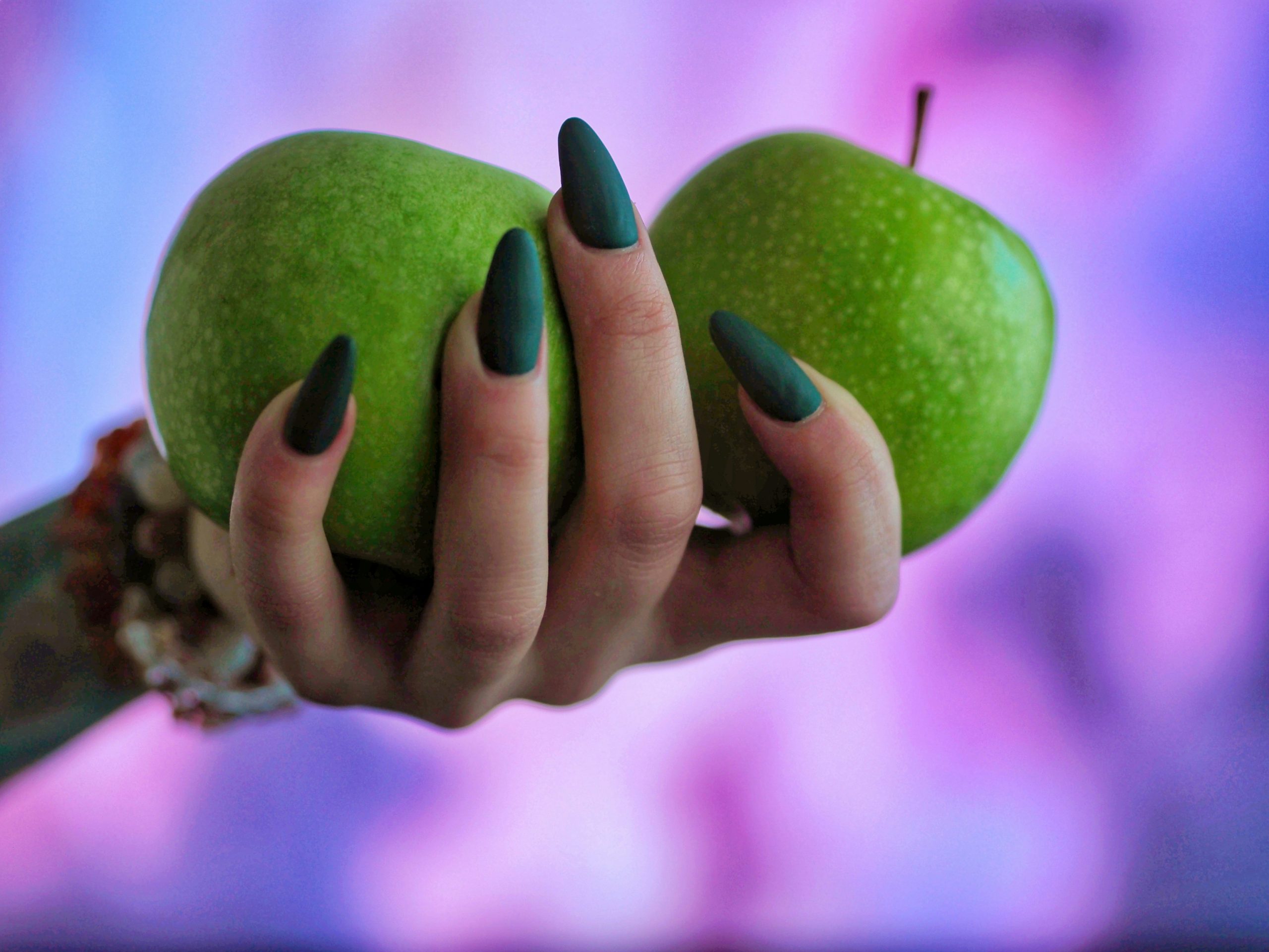 matte green nails