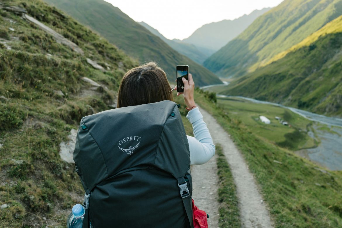 The pros and cons of backpack travelling