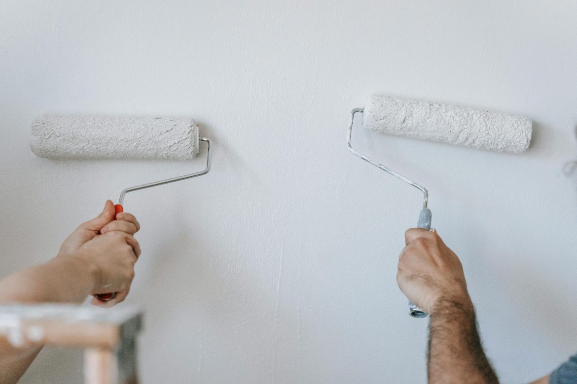 How to paint over dark walls easily