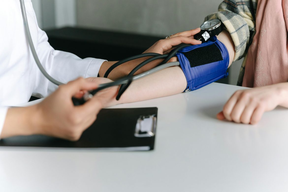 Signs your blood pressure might be high & natural ways to lower it