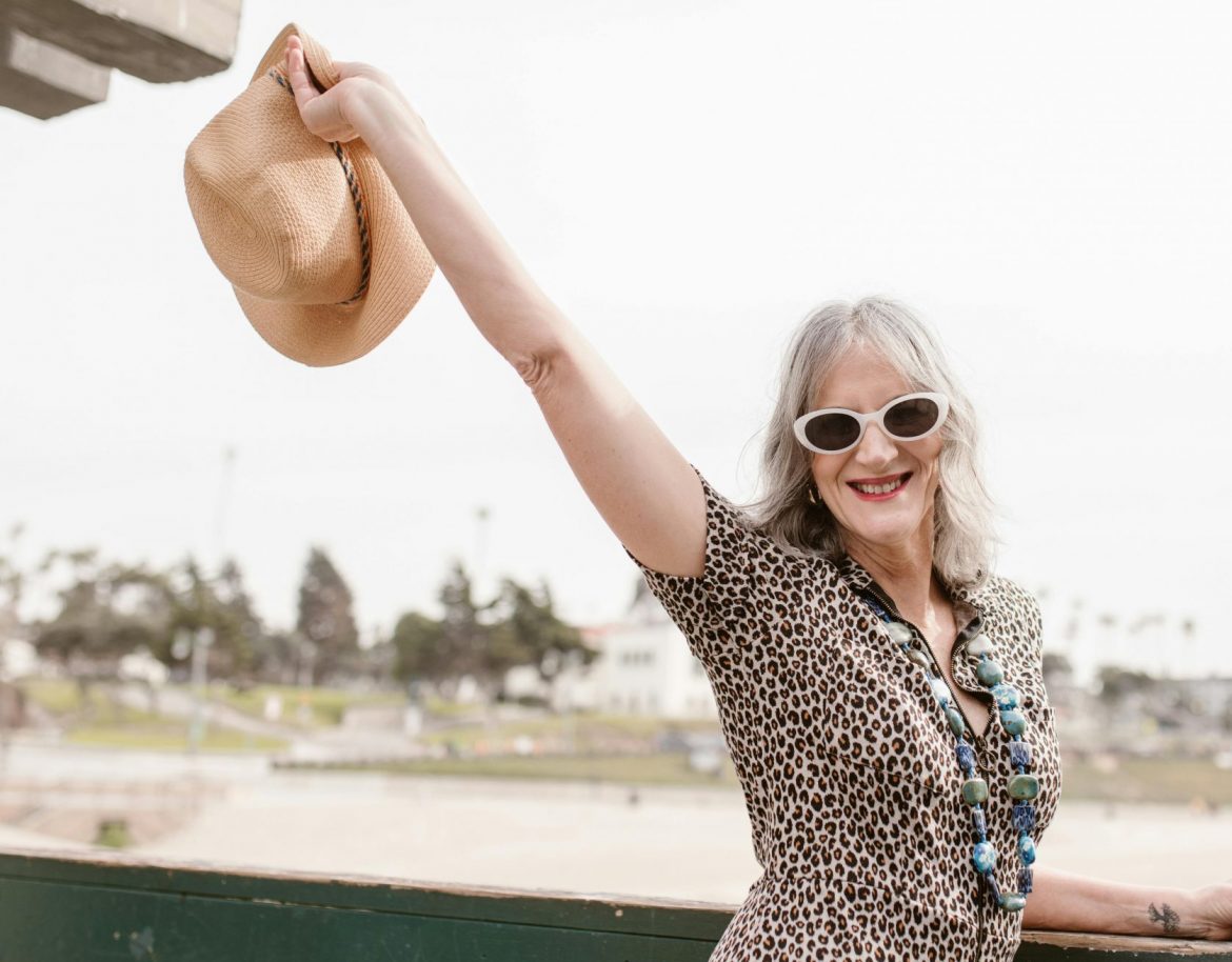 How to deal with menopausal hot flushes in Summer