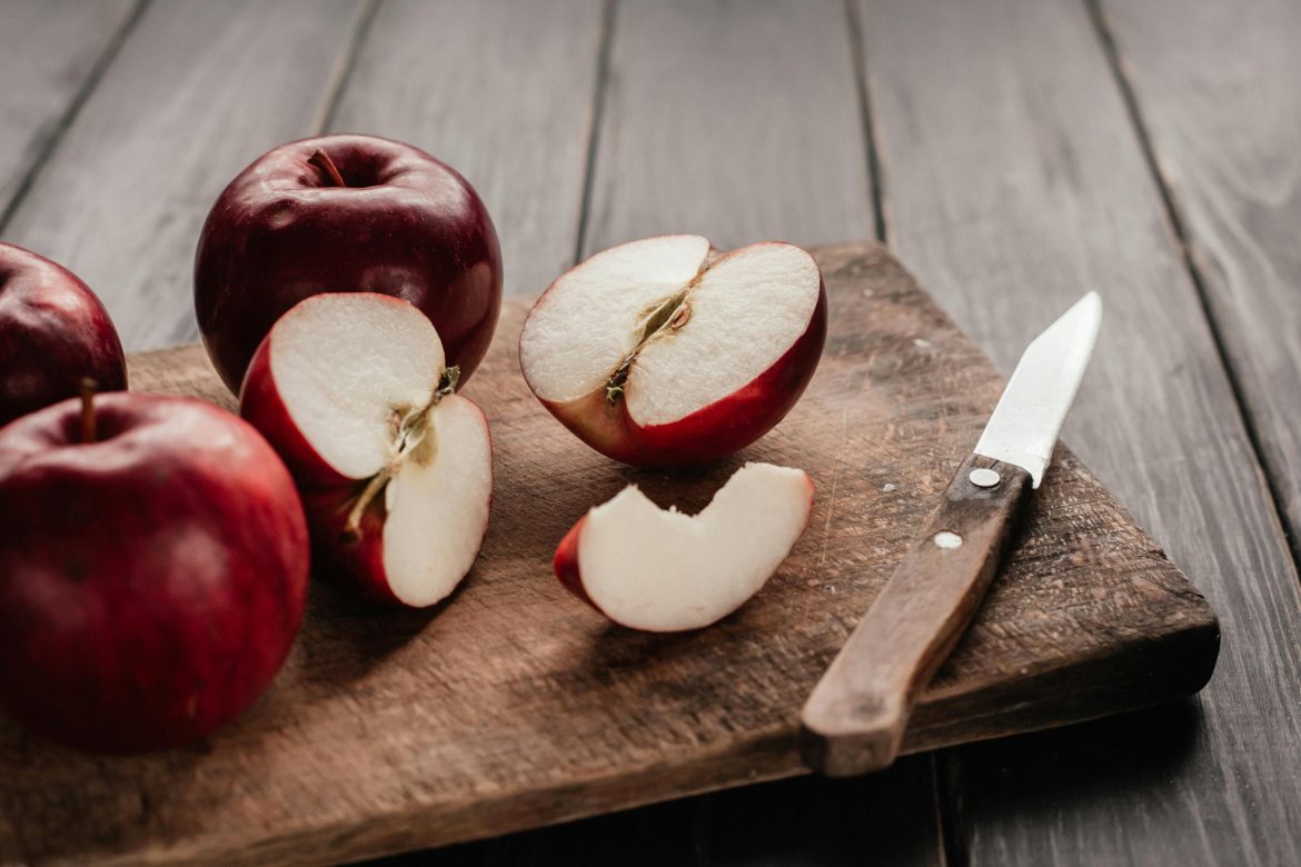 How to stop apple slices from browning