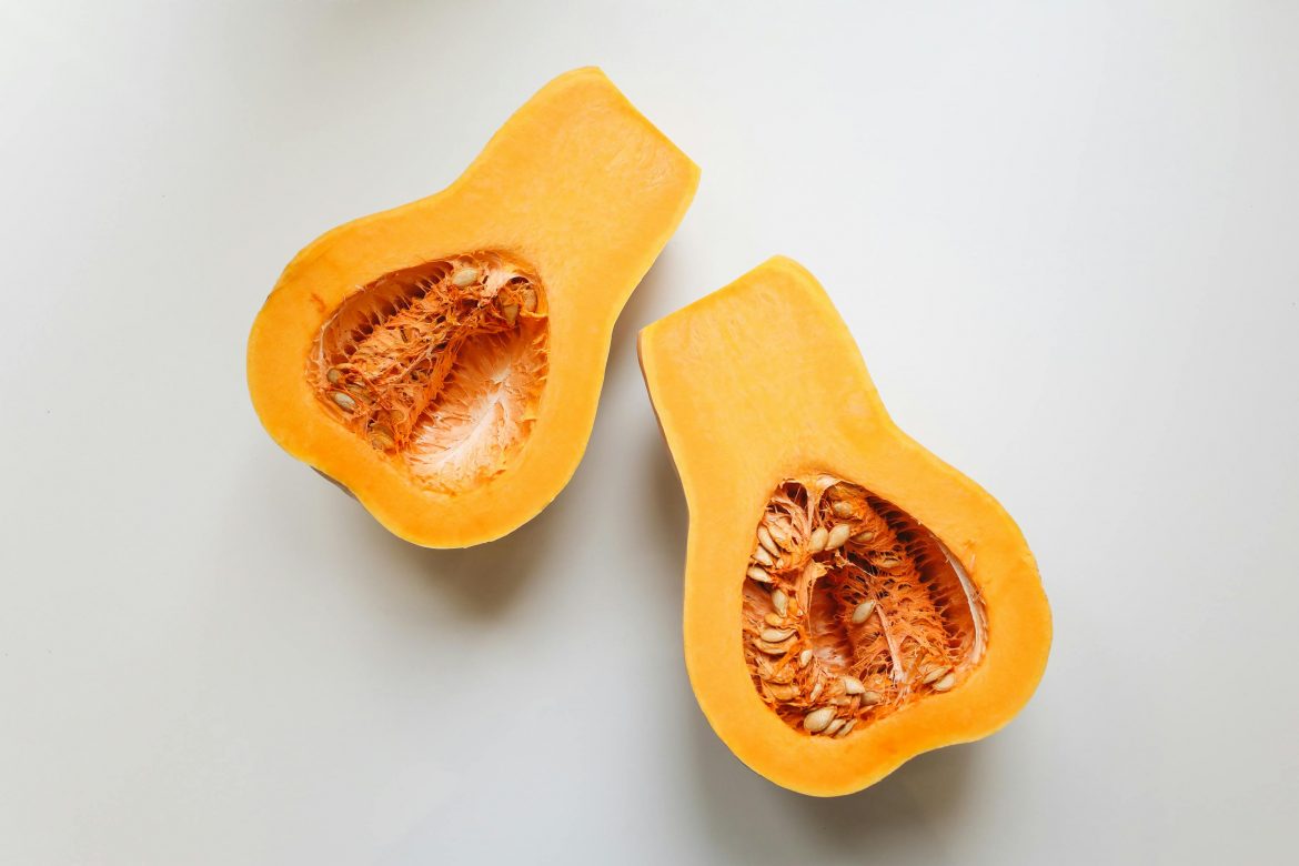 8 ways to use squash seeds without any waste