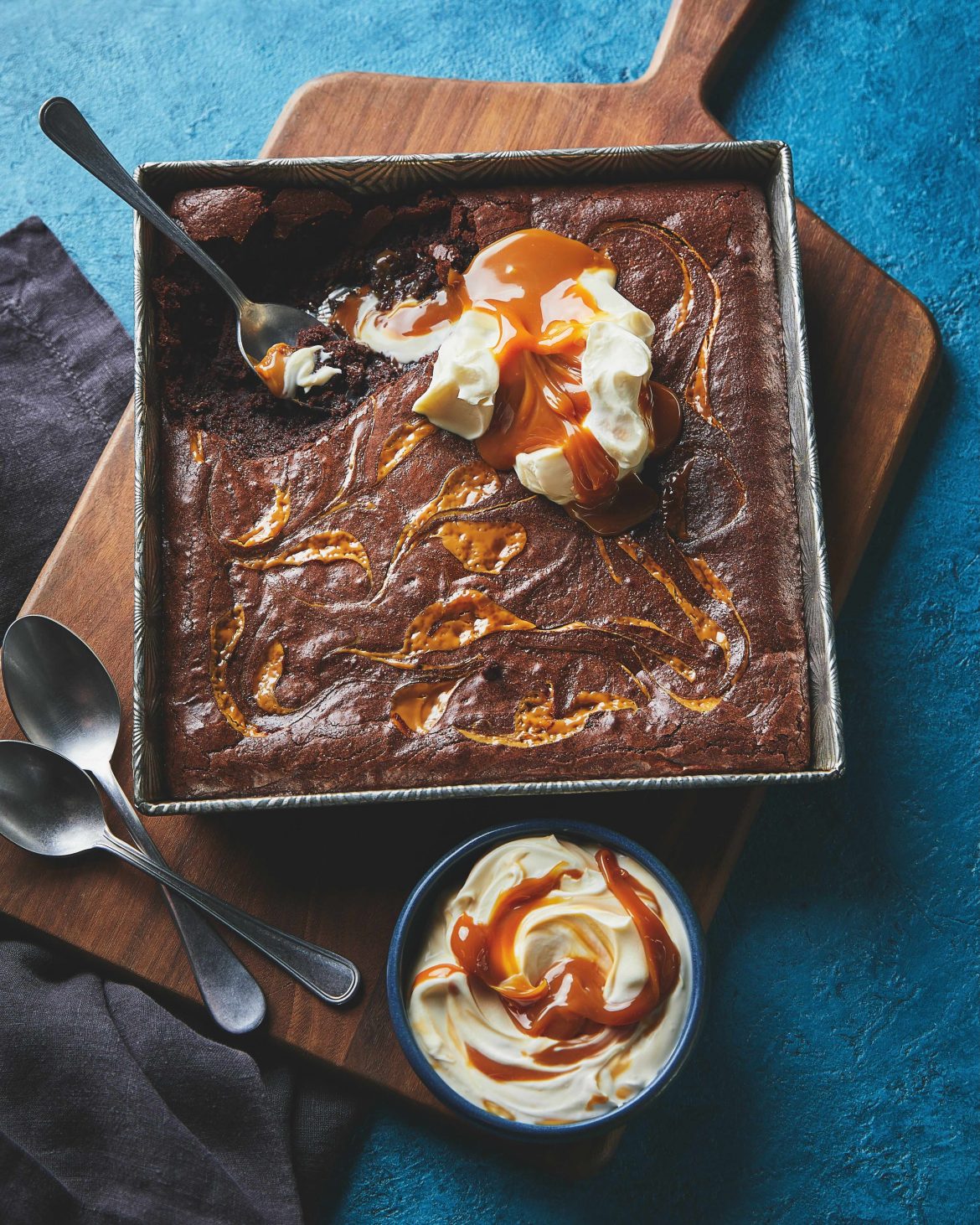 Warm caramel brownie